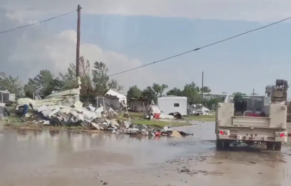 Tornado causa devastação e mortes no Texas, Estados Unidos